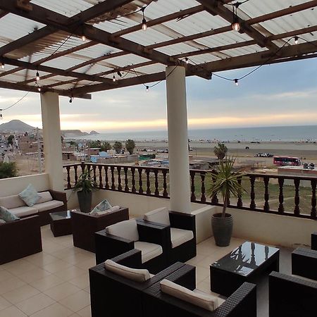 Hotel Nuevo Amanecer Puerto Chicama Kültér fotó