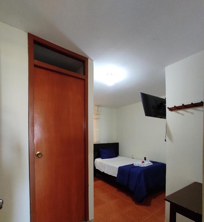 Hotel Nuevo Amanecer Puerto Chicama Kültér fotó