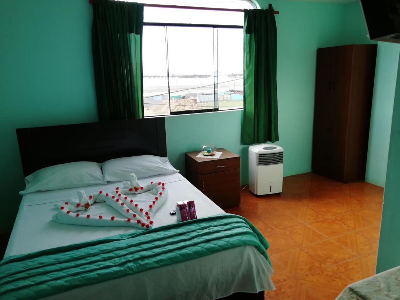 Hotel Nuevo Amanecer Puerto Chicama Kültér fotó